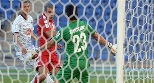 بالفيديو.. عماد متعب يكسر صيام 208 يوم بهدف في مونديال الأندية